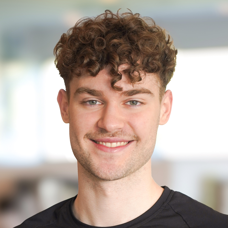 <strong>Liam</strong> <span>Schwarz</span>